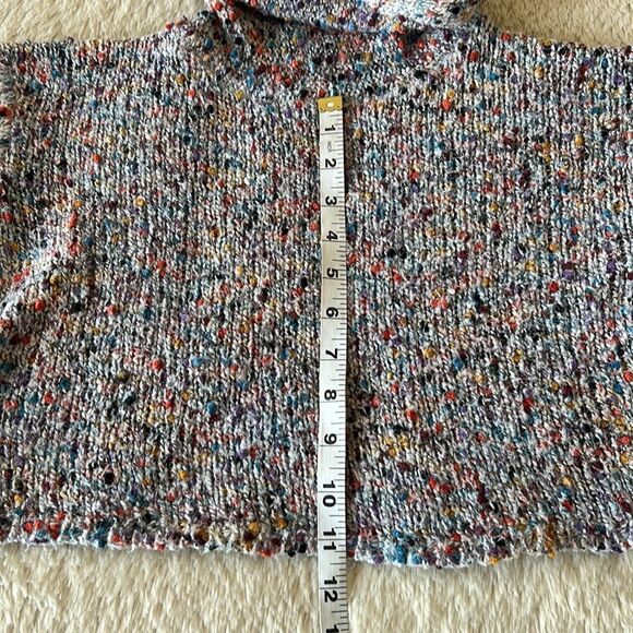 Chelsea and Violet turtleneck size small - Picture 7 of 16